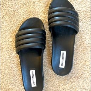 Steve Madden slides